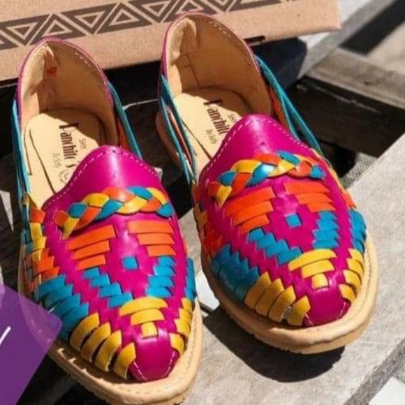 Huaraches - Picture 2 of 4
